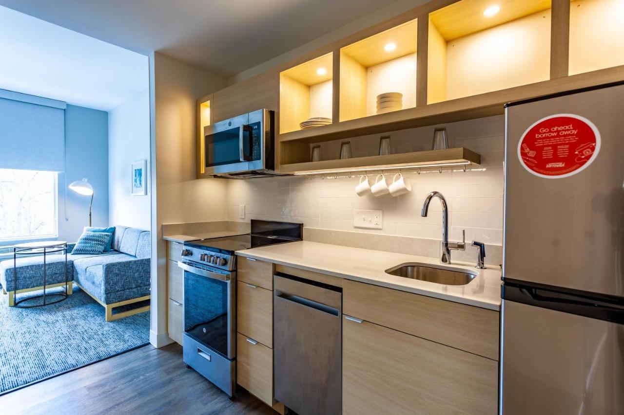 Towneplace Suites By Marriott Raleigh - University Area Bagian luar foto