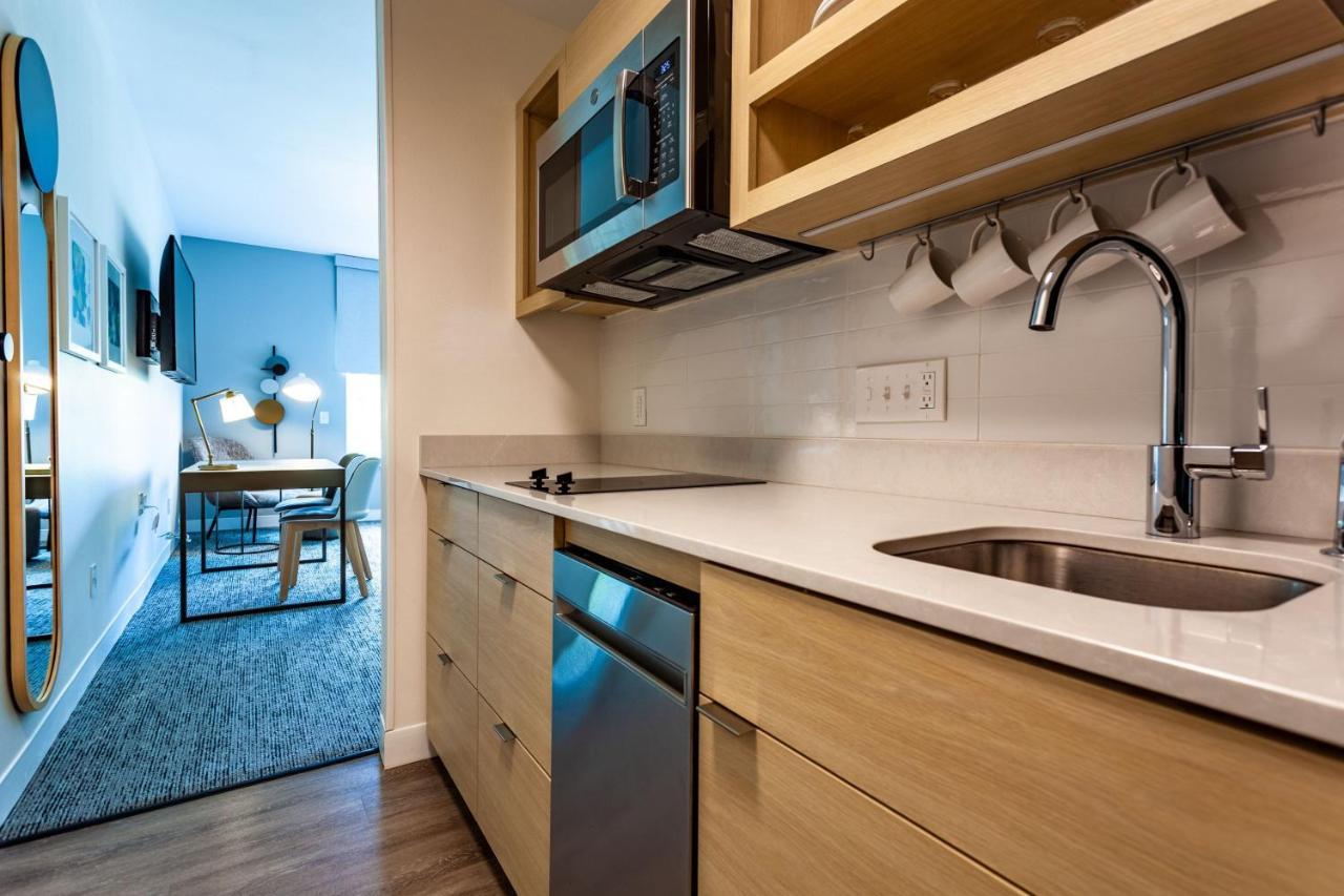 Towneplace Suites By Marriott Raleigh - University Area Bagian luar foto