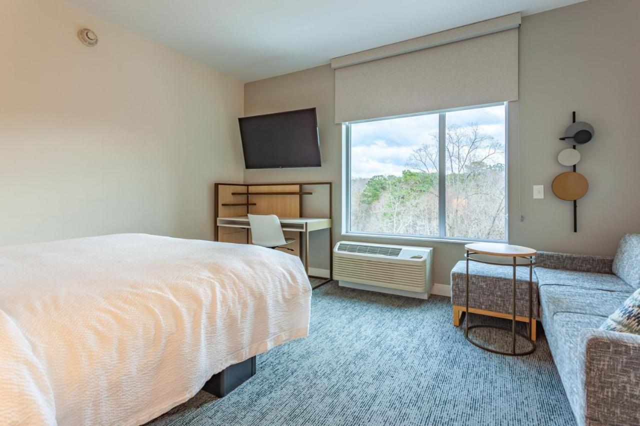 Towneplace Suites By Marriott Raleigh - University Area Bagian luar foto