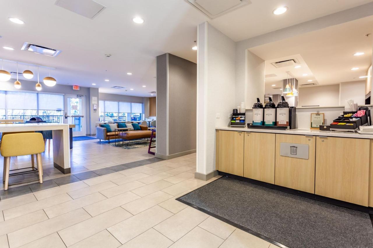 Towneplace Suites By Marriott Raleigh - University Area Bagian luar foto
