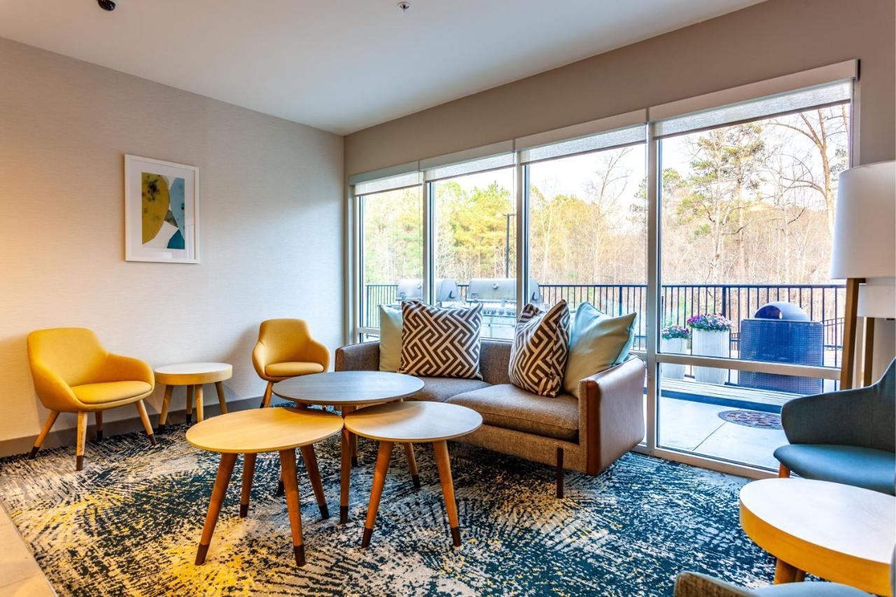 Towneplace Suites By Marriott Raleigh - University Area Bagian luar foto