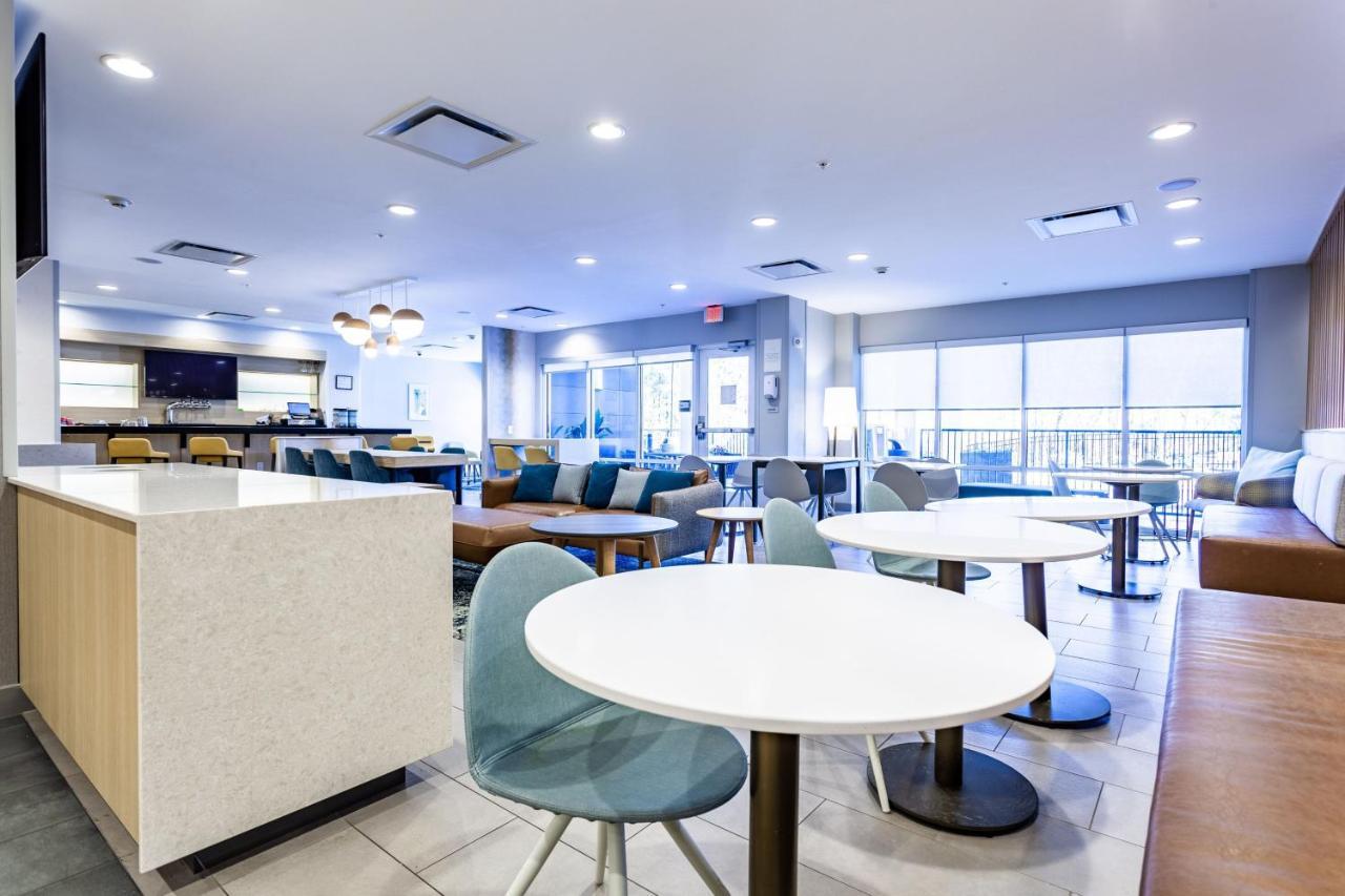 Towneplace Suites By Marriott Raleigh - University Area Bagian luar foto