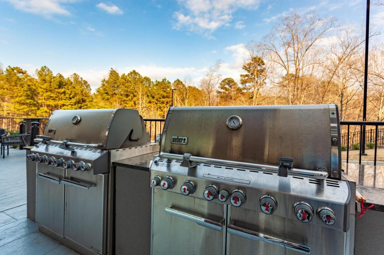 Towneplace Suites By Marriott Raleigh - University Area Bagian luar foto